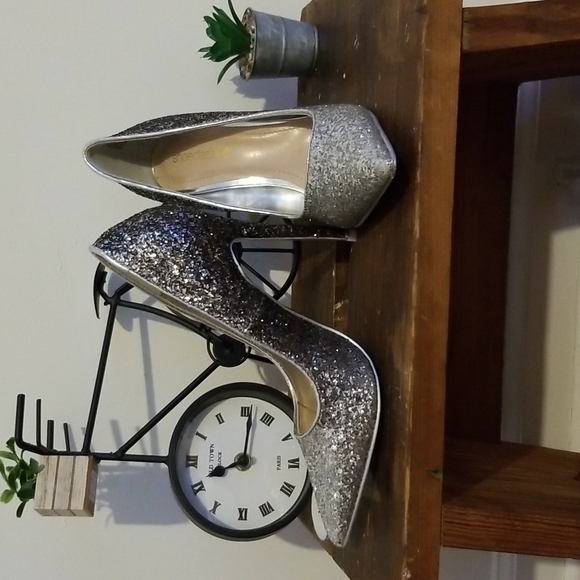 High Heels - Picture 6 of 6